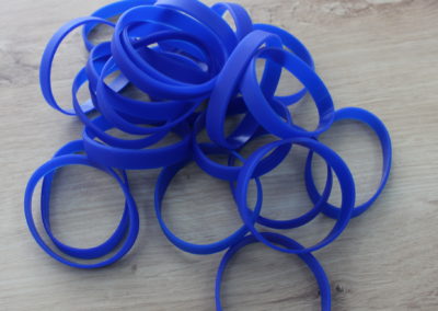 1492171944-blue